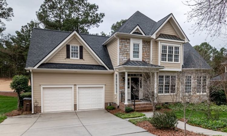 Cómo hacer un reclamo del techo